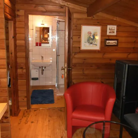 Ferienhuette Stephanie * Niederschlettenbach