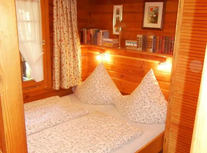 Ferienhuette Stephanie 펜션 *